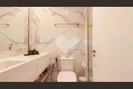 Casa de condomínio à venda com 668m², 3 quartos e 4 vagas