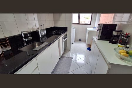 Apartamento à venda com 64m², 2 quartos e 2 vagasCozinha 
