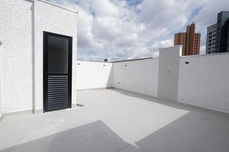 Apartamento à venda com 121m², 2 quartos e 2 vagasCobertura