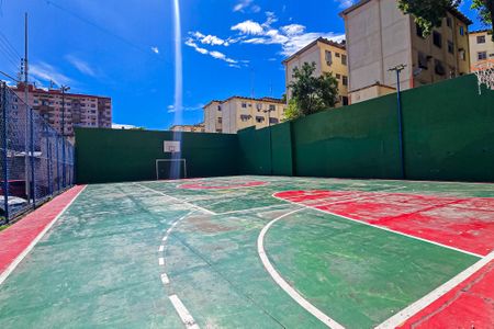 Apartamento para alugar com 55m², 2 quartos e sem vagaQuadra Esportiva