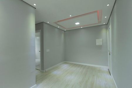 Sala de apartamento para alugar com 2 quartos, 50m² em Vila Odin, Sorocaba