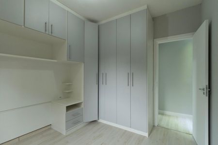 Quarto 2 de apartamento para alugar com 2 quartos, 50m² em Vila Odin, Sorocaba