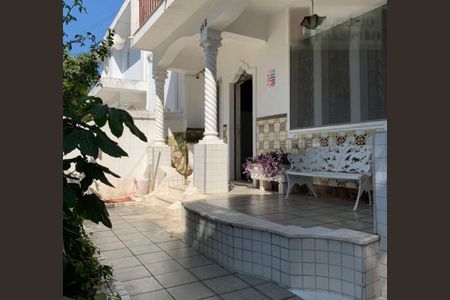 Casa à venda com 192m², 3 quartos e 2 vagas