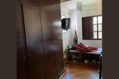Casa à venda com 3 quartos, 192m² em Liberdade, São Paulo
