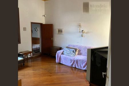 Casa à venda com 3 quartos, 192m² em Liberdade, São Paulo