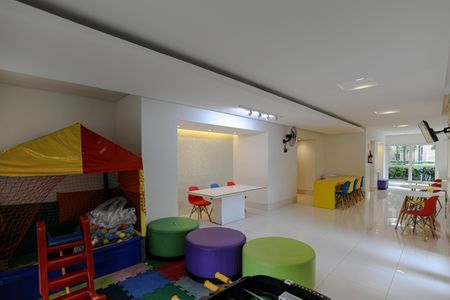 Apartamento para alugar com 80m², 3 quartos e 2 vagasÁrea Comum