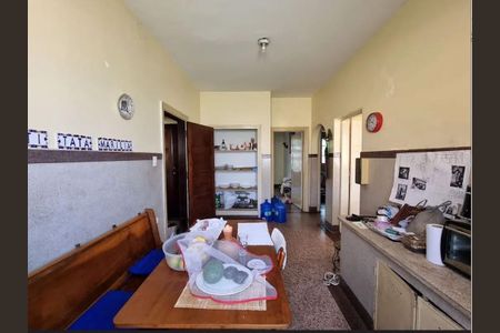 Casa à venda com 4 quartos, 250m² em Perdizes, São Paulo