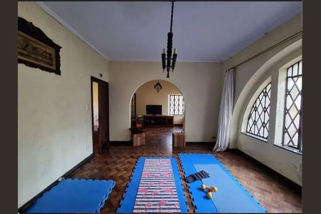 Casa à venda com 4 quartos, 250m² em Perdizes, São Paulo