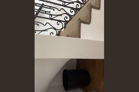 Casa à venda com 4 quartos, 317m² em Jardim Cordeiro, São Paulo