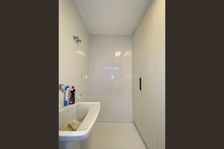 Apartamento para alugar com 134m², 2 quartos e 2 vagasBanheiro de serviço