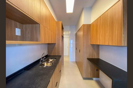 Apartamento para alugar com 134m², 2 quartos e 2 vagasCozinha