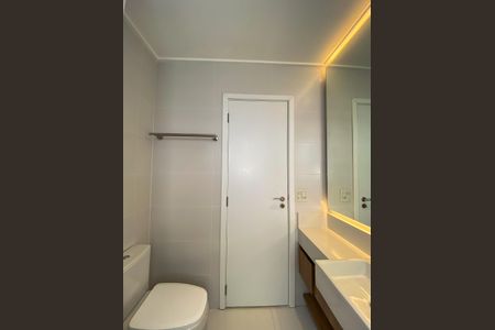 Apartamento para alugar com 134m², 2 quartos e 2 vagasBanheiro da Suíte 1