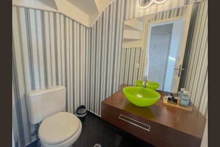 Apartamento para alugar com 80m², 2 quartos e 2 vagasLavabo