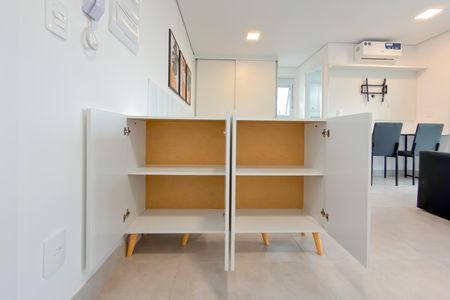 Studio à venda com 31m², 1 quarto e sem vagaArmários