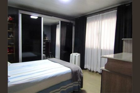 Casa à venda com 3 quartos, 104m² em Vila Ivone, São Paulo