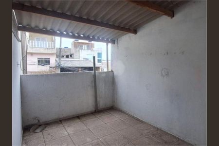 Casa à venda com 3 quartos, 242m² em Vila Bancaria, São Paulo