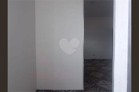 Casa à venda com 3 quartos, 242m² em Vila Bancaria, São Paulo