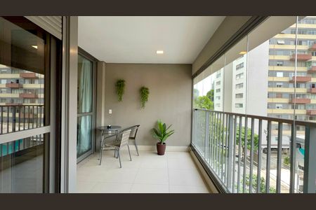 Apartamento para alugar com 44m², 1 quarto e 1 vaga Apartamento para alugar com 44m², 1 quarto e 1 vagaVaranda