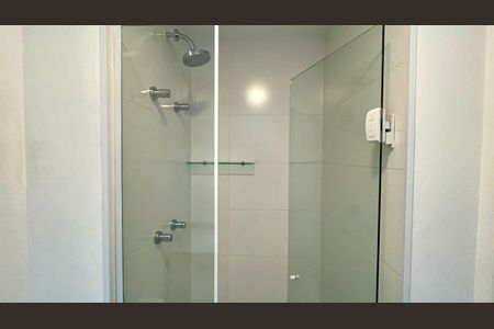 Apartamento para alugar com 44m², 1 quarto e 1 vaga Apartamento para alugar com 44m², 1 quarto e 1 vagaBanheiro da Suíte