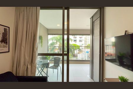 Apartamento para alugar com 44m², 1 quarto e 1 vaga Apartamento para alugar com 44m², 1 quarto e 1 vagaVaranda