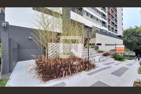 Apartamento para alugar com 47m², 2 quartos e 1 vaga Apartamento para alugar com 47m², 2 quartos e 1 vagaFachada