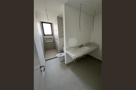 Apartamento à venda com 3 quartos, 260m² em Pinheiros, São Paulo