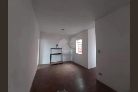 Casa à venda com 3 quartos, 220m² em Mirandópolis, São Paulo