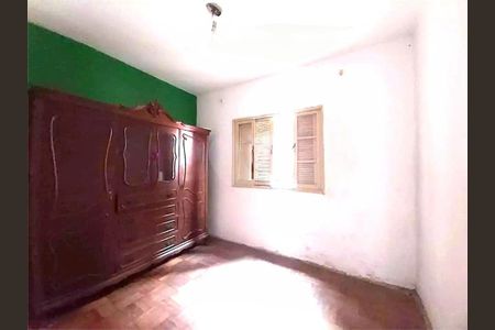 Casa à venda com 3 quartos, 220m² em Mirandópolis, São Paulo