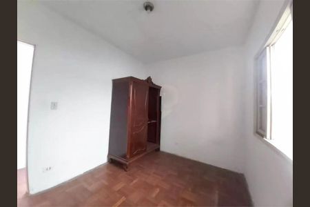 Casa à venda com 3 quartos, 220m² em Mirandópolis, São Paulo