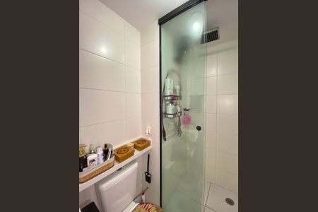 Apartamento para alugar com 29m², 1 quarto e sem vaga Apartamento para alugar com 29m², 1 quarto e sem vagaBanheiro da Suíte