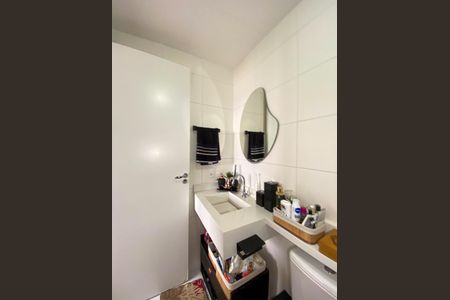 Banheiro da Suíte de apartamento para alugar com 1 quarto, 29m² em Jardim Mirante, São Paulo