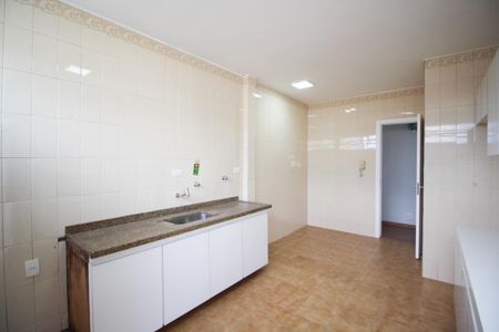 Apartamento à venda com 116m², 3 quartos e 2 vagasCozinha