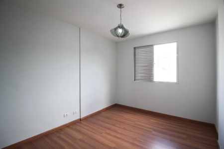 Apartamento à venda com 116m², 3 quartos e 2 vagasQuarto 3