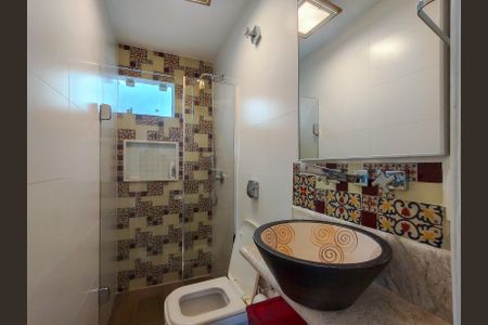 Apartamento à venda com 50m², 2 quartos e sem vagaBanheiro da Suíte