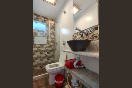 Apartamento à venda com 50m², 2 quartos e sem vagaBanheiro da Suíte