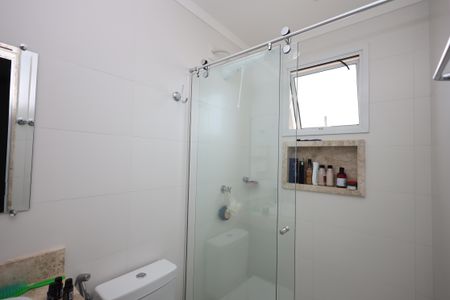 Apartamento para alugar com 98m², 3 quartos e 2 vagasBanheiro do Quarto 2