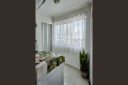 Apartamento para alugar com 75m², 2 quartos e 1 vaga Apartamento para alugar com 75m², 2 quartos e 1 vagaÁrea de Serviço