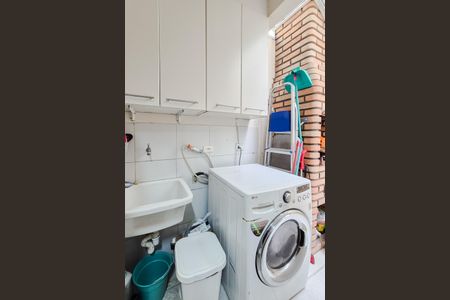 Apartamento à venda com 75m², 2 quartos e 2 vagas Apartamento à venda com 75m², 2 quartos e 2 vagasÁrea de Serviço