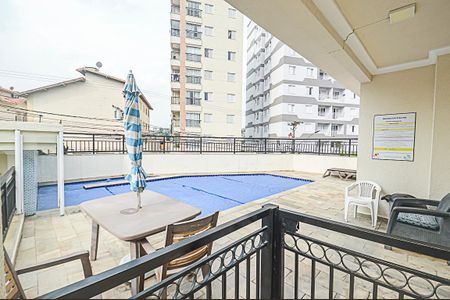 Apartamento à venda com 75m², 2 quartos e 2 vagas Apartamento à venda com 75m², 2 quartos e 2 vagasÁrea comum - Piscina