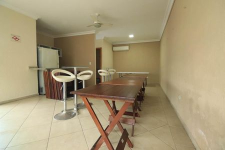Apartamento à venda com 75m², 2 quartos e 2 vagas Apartamento à venda com 75m², 2 quartos e 2 vagasÁrea comum - Salão de festas