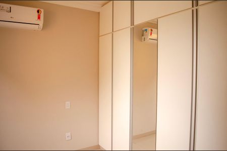 Apartamento para alugar com 70m², 2 quartos e 1 vaga