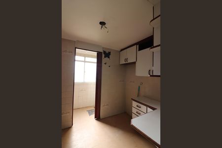 Apartamento à venda com 65m², 2 quartos e 2 vagasBanheiro Social