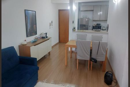 Foto 12 de apartamento à venda com 2 quartos, 60m² em Petrópolis, Porto Alegre