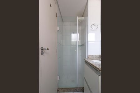 Apartamento à venda com 61m², 2 quartos e 2 vagasBanheiro do Quarto 1 suíte