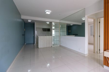 Apartamento à venda com 61m², 2 quartos e 2 vagasSala