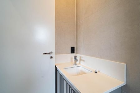 Studio para alugar com 42m², 1 quarto e sem vaga Studio para alugar com 42m², 1 quarto e sem vagaBanheiro da Suíte