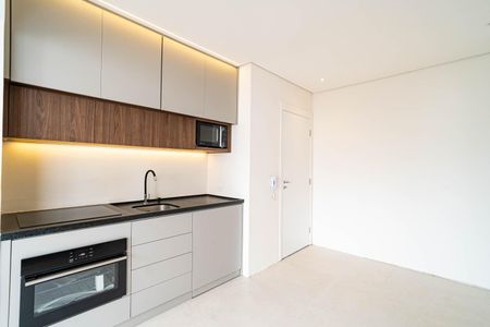 Studio para alugar com 42m², 1 quarto e sem vaga Studio para alugar com 42m², 1 quarto e sem vagaSala