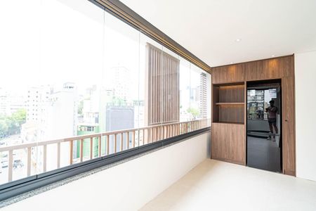 Studio para alugar com 42m², 1 quarto e sem vaga Studio para alugar com 42m², 1 quarto e sem vagaVaranda