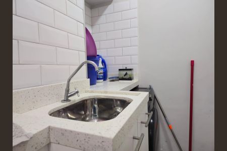 Apartamento para alugar com 37m², 2 quartos e 1 vaga Apartamento para alugar com 37m², 2 quartos e 1 vagaCozinha e Área de Serviço