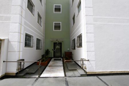 Apartamento à venda com 49m², 2 quartos e 1 vagaFachada do bloco